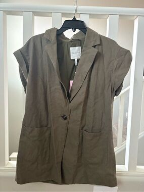 Avec Les Filles Olive Green Short-Sleeve Single-Button Blazer